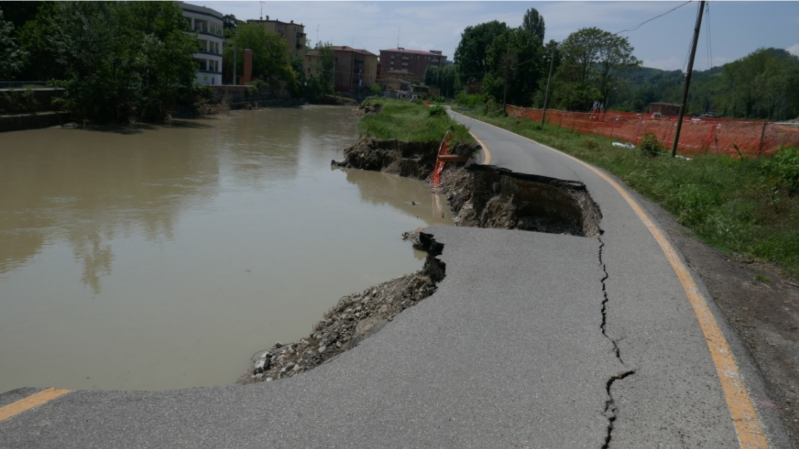 Le alluvioni in Emilia-Romagna: un disastro che impone domande e la ricerca di soluzioni.
